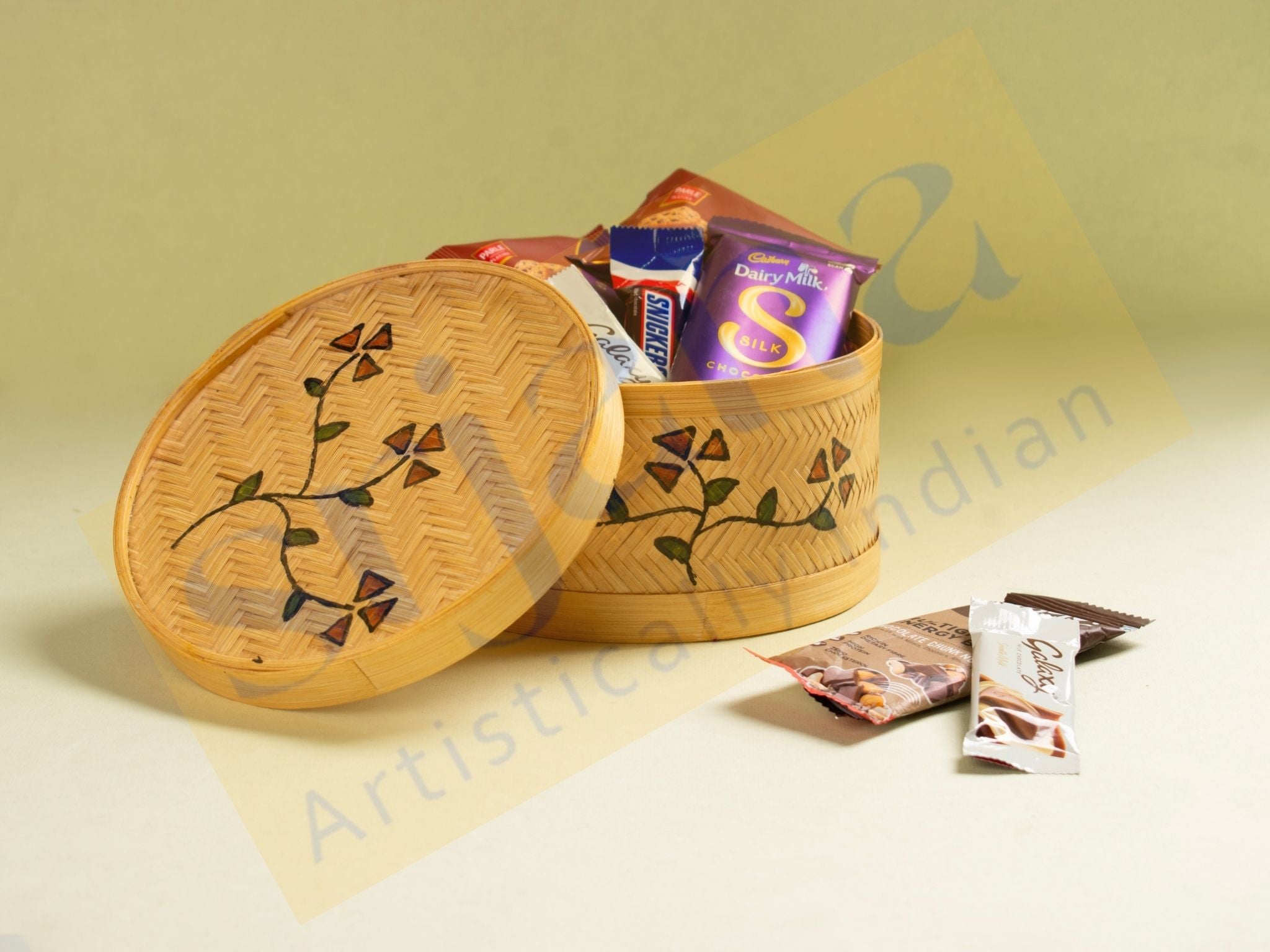 Hand Painted Bamboo Round Box
