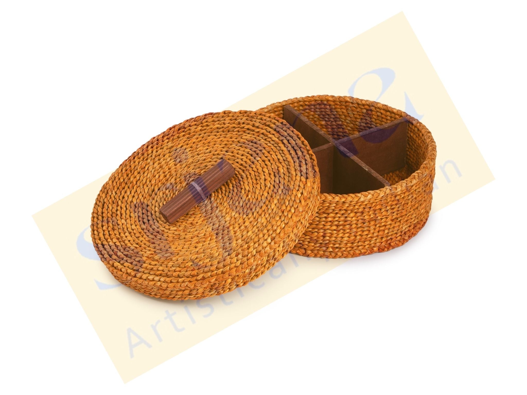 Handwoven Hogla Grass Partition Box with Lid