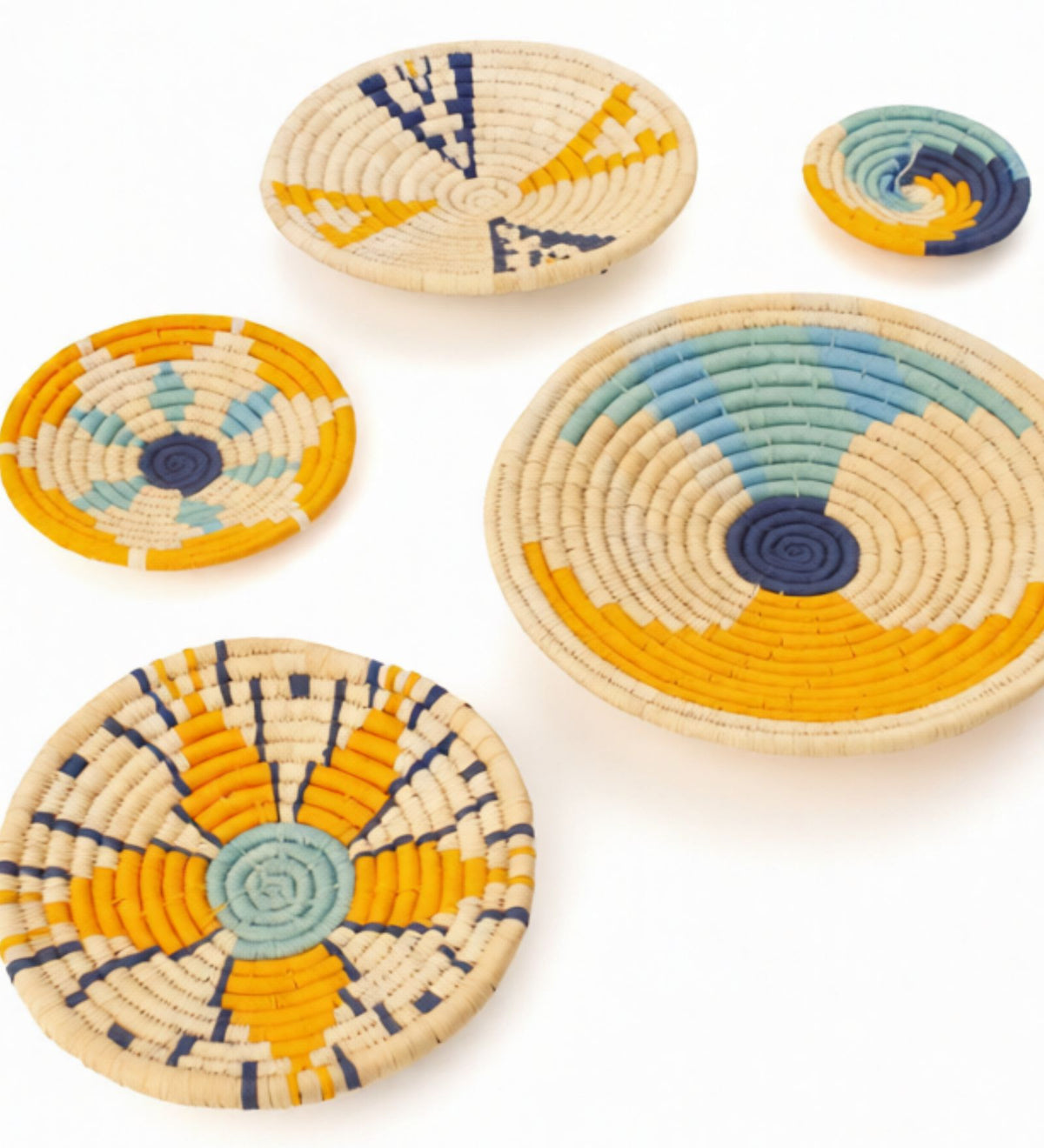 Sabai Grass Patterned Wall Hanging Set (Set of 5)